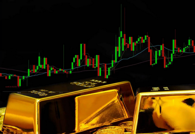 Gold Breaks Above Summer Range, Eyes Year-End Rally